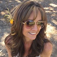 Julie Boswell Photo 11