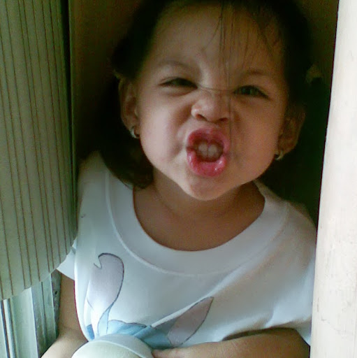 Julie Aguirre Photo 14