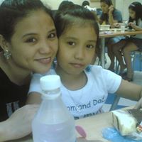 Diane Reyes Photo 17