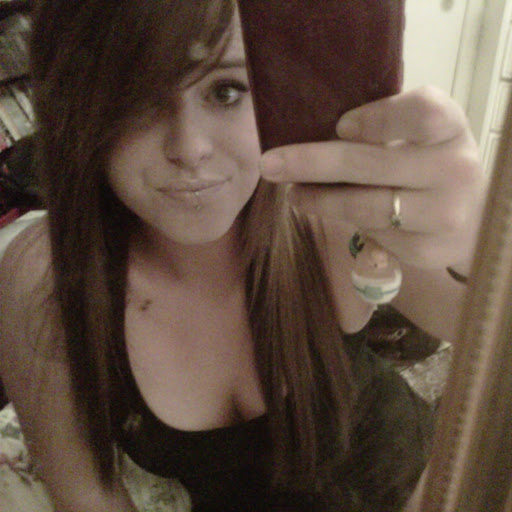 Alicia Ford Photo 29