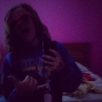 Emily Matthews Photo 21