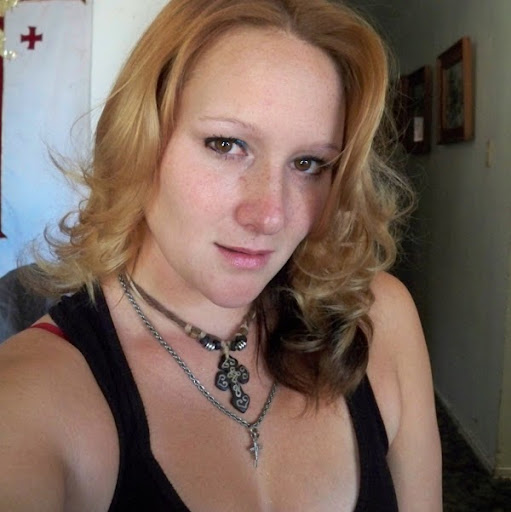 Krista Knight Photo 15