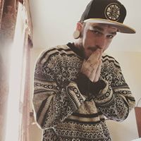 Joshua Theriault Photo 10
