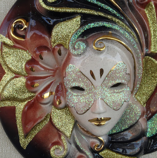 Tamara Gilbert Photo 36