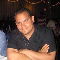 Stephen Guzman Photo 38