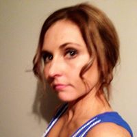 Claire Winter Photo 30