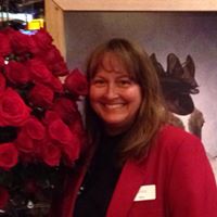 April Bentley Photo 21