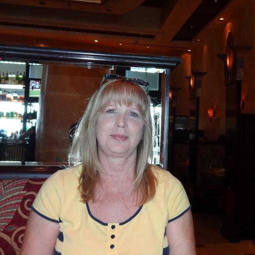 Charlene Howell Photo 35