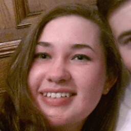 Charlotte Tracy Photo 19