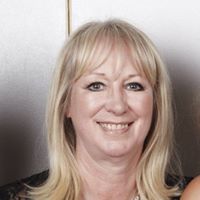 Denise Harding Photo 16