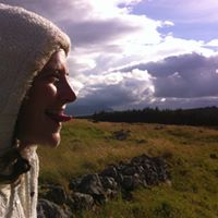 Sarah Bourne Photo 21