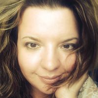 Stephanie Burroughs Photo 38