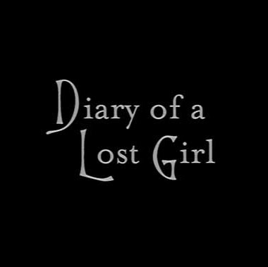 Julia Brooks Photo 17