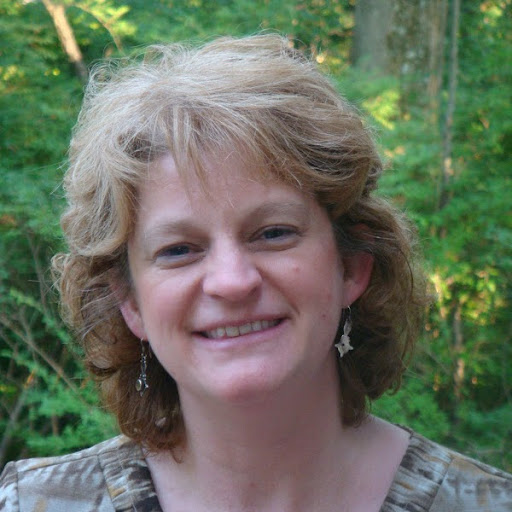Christy Lowe Photo 10
