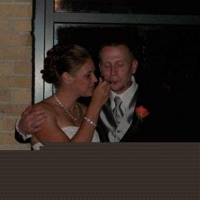 Michelle Hendrickson Photo 20