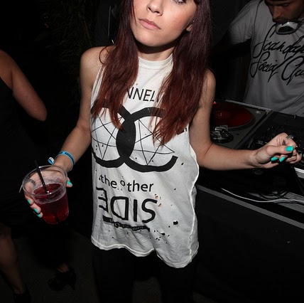 Rachel Drake Photo 15