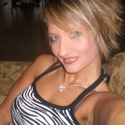 Stephanie Parrish Photo 17