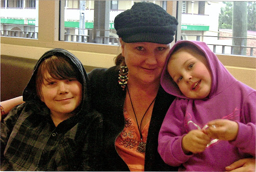 Michelle Mcguinness Photo 28