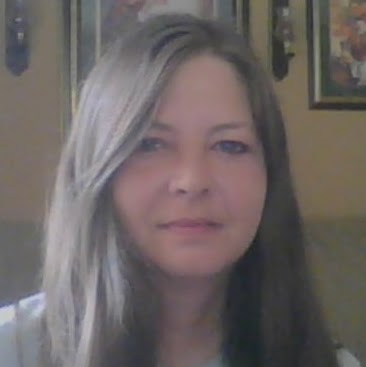 Lisa Strong Photo 11