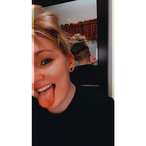 Julie Hannan Photo 3