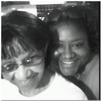 Michelle Loveless Photo 17