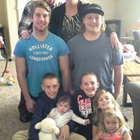 Linda Wolcott Photo 37