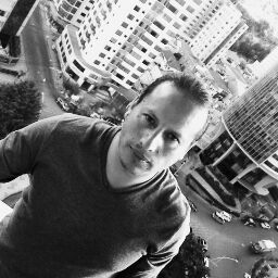 Carlos Suarez Photo 21