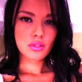 Jennifer Roy Photo 43