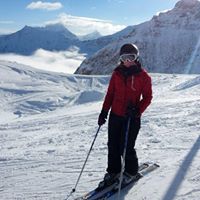 Julia Fuchs Photo 22