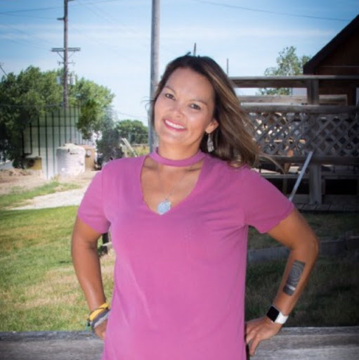 Julie Williams Photo 17