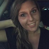 Michele Gates Photo 19