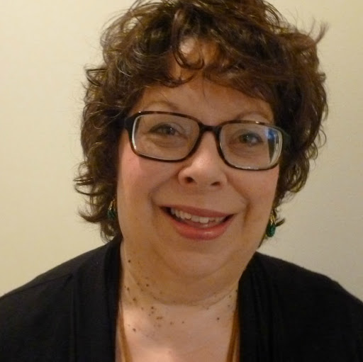 Barbara Hunter Photo 33