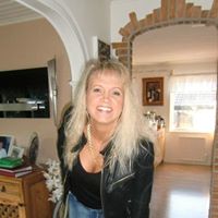 Suzanne Andersen Photo 24