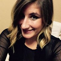 Lindsay Barker Photo 30