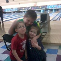 Stephanie Mckee Photo 35