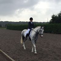 Louise Morgan Photo 15