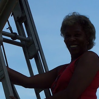 Jacqueline Myers Photo 22