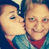 Teresa Handy Photo 8