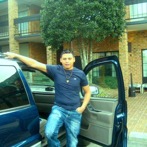 Jorge Alvarado Photo 42