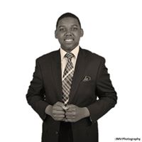 Julian Vaughn Photo 16