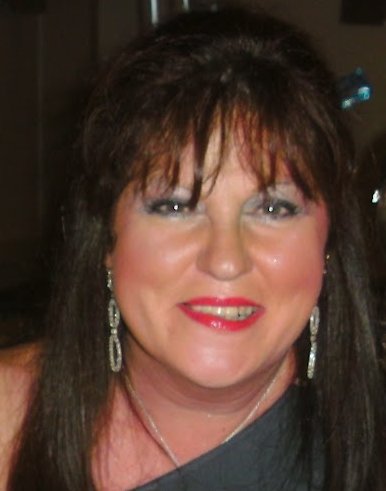 Linda Connelly Photo 19