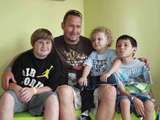 Robert Gable Photo 10