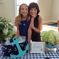 Jennifer Poindexter Photo 32