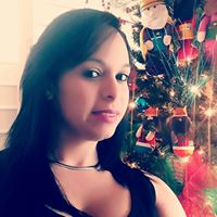Elizabeth Cortes Photo 36