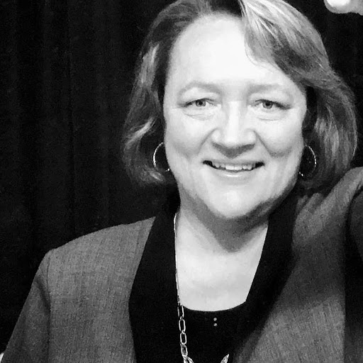 Karen Jackson Photo 15