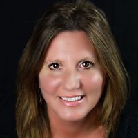 Kimberly Barlow Photo 23