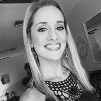 Lindsay Chastain Photo 9