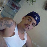 Adan Castillo Photo 6