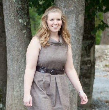 Bobbie Perry Photo 11