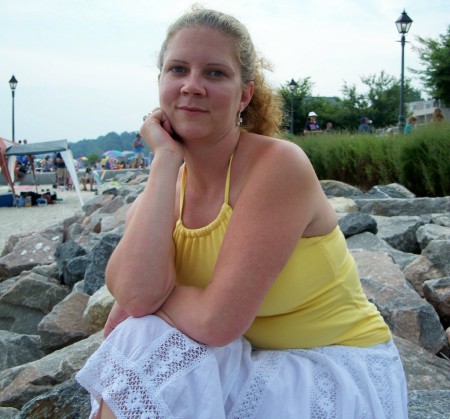 Angela Kelley Photo 17